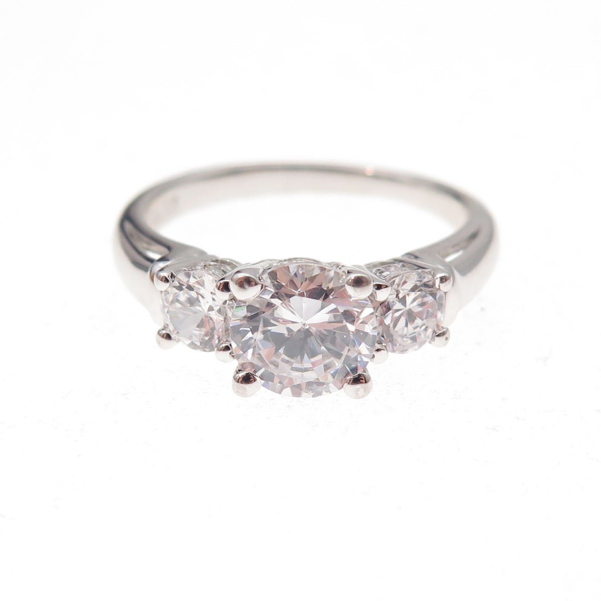 925 Sterling Silver Round-Cut C Z Engagement Ring Size 6.75