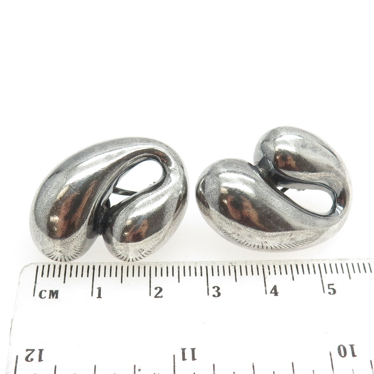 KRYPELL 925 Sterling Silver Vintage Modernist Omega Back Earrings