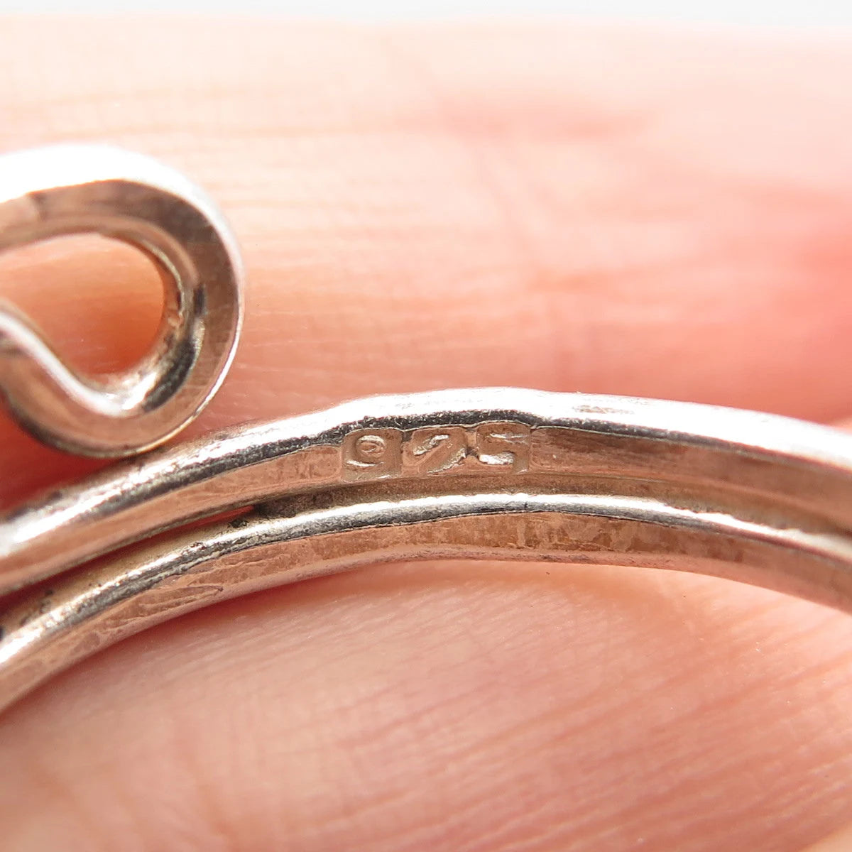 925 Sterling Silver Vintage Twisted Modernist Ring Size 9.75