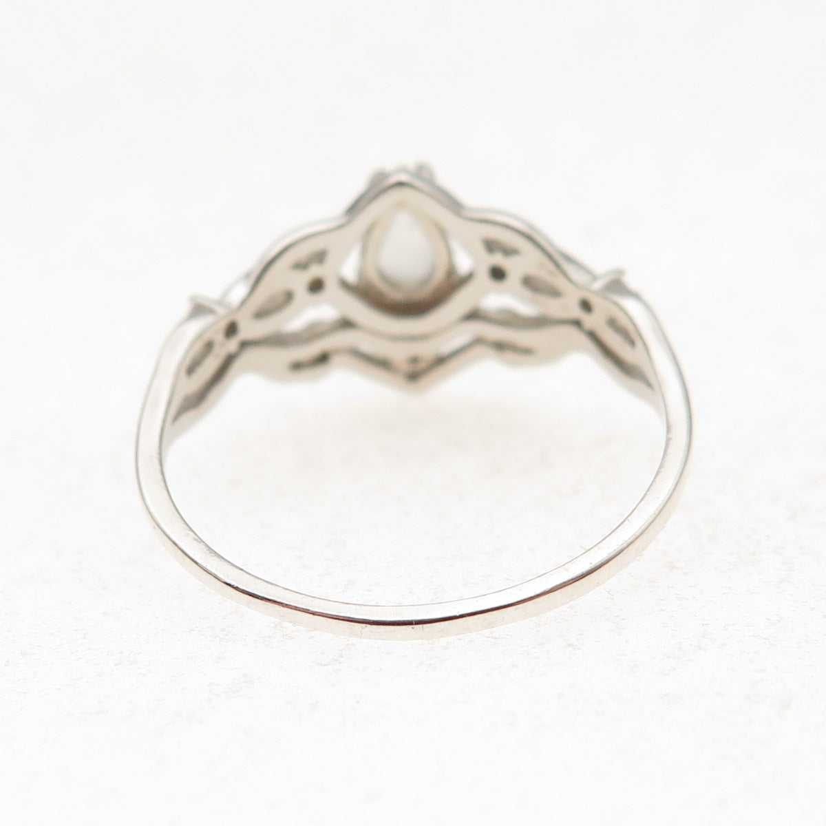 925 Sterling Silver Vintage Real Moonstone & C Z Oxidized Ring Size 9.25