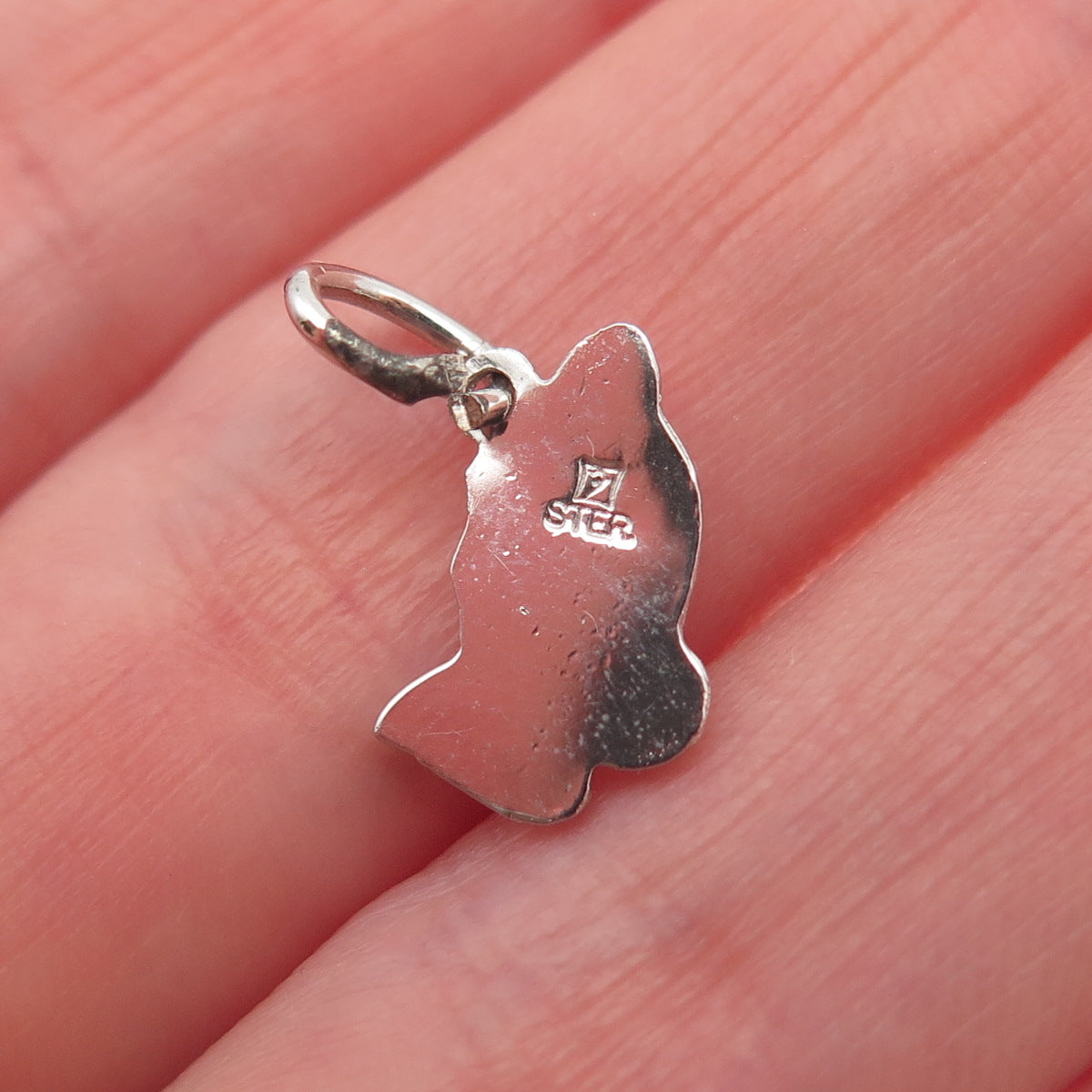 925 Sterling Silver Vintage Prayer Hands Mini Charm Pendant