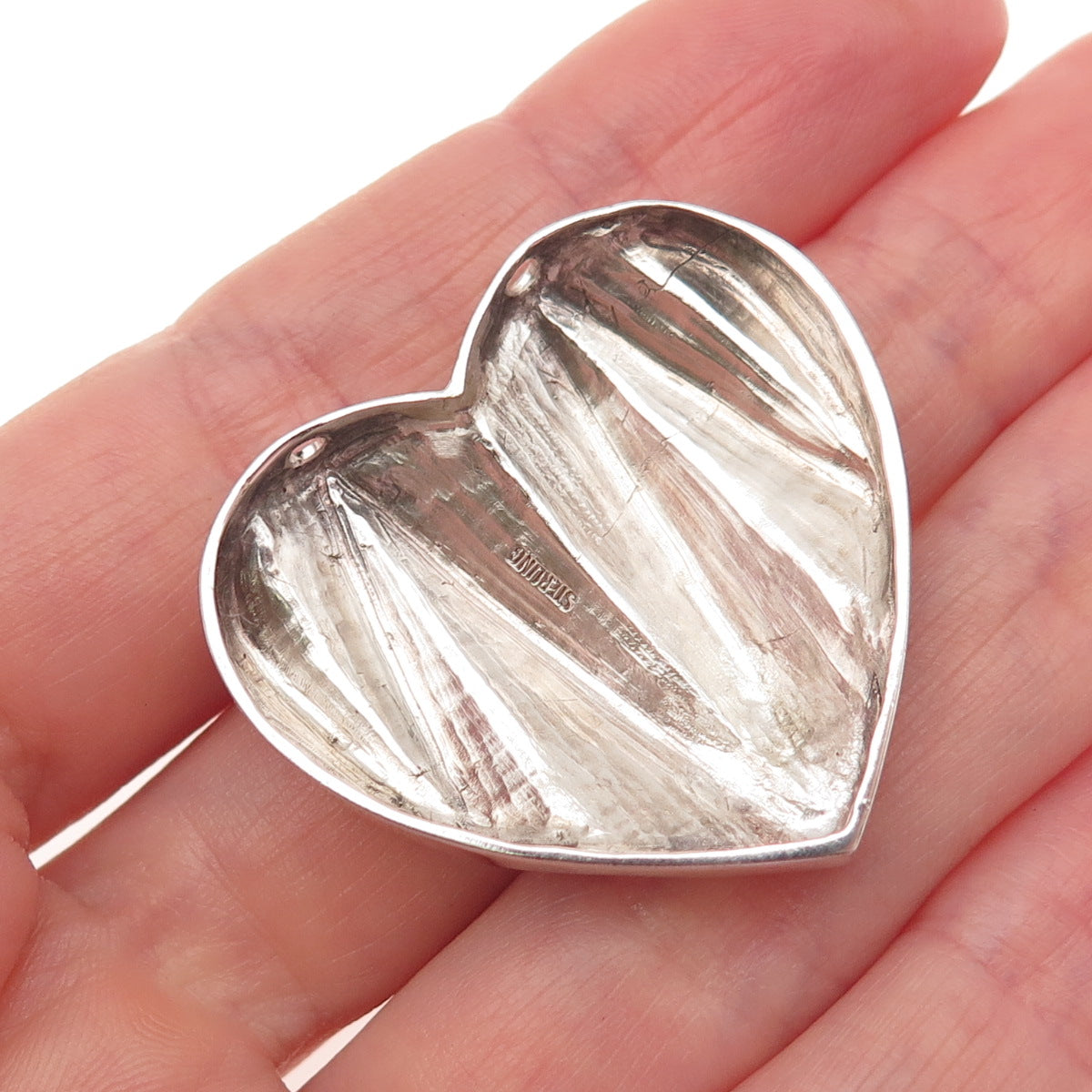925 Sterling Silver Vintage Modernist Heart Slide Pendant