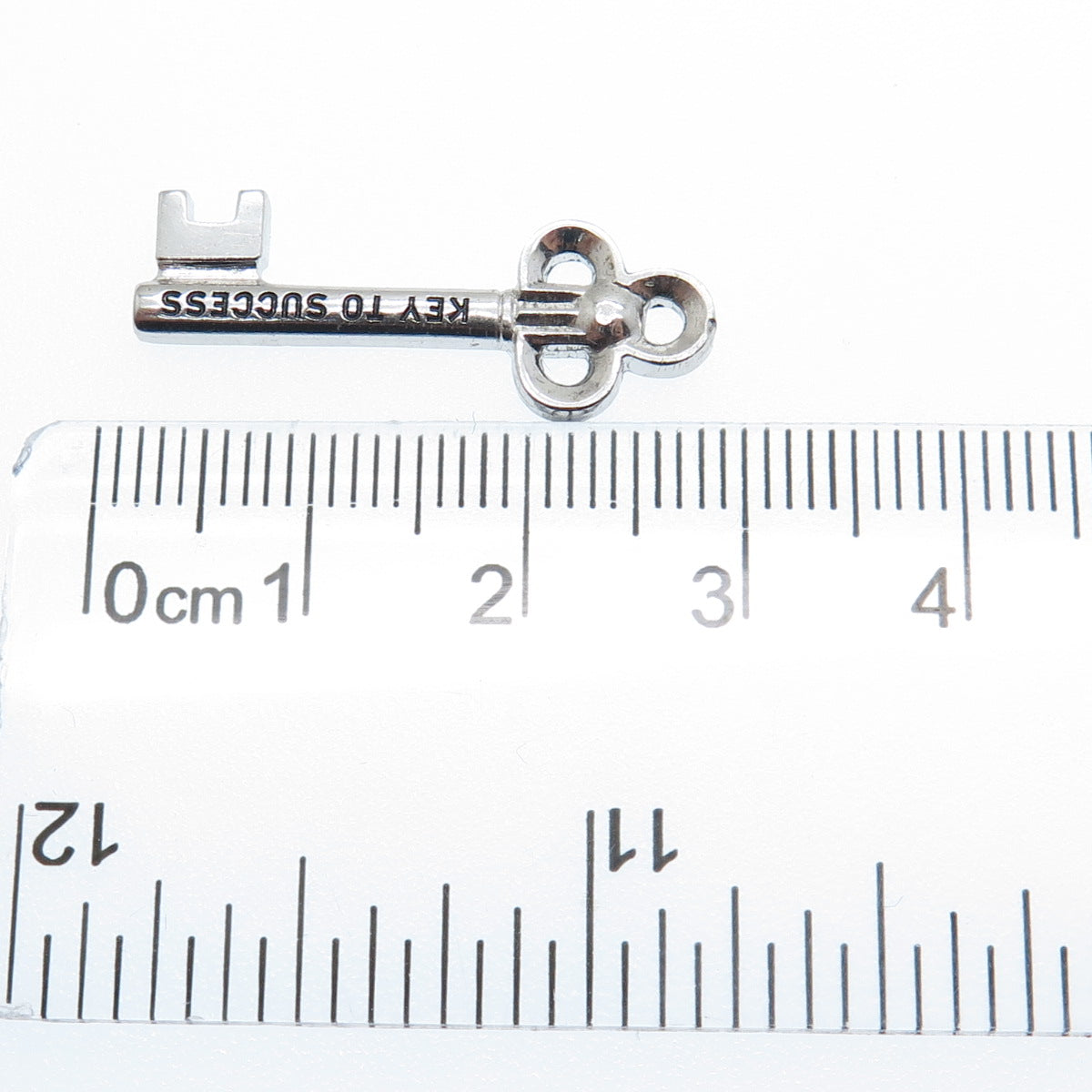 GRIFFITH & SONS CO. 925 Sterling Silver Vintage Key To Success Charm Pendant