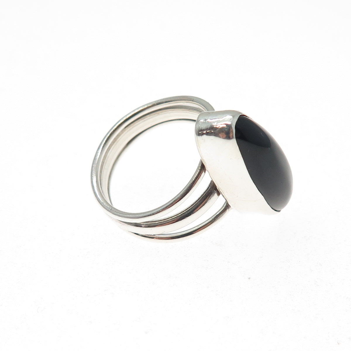 Old Pawn Sterling Silver Vintage Southwestern Black Onyx Tribal Ring Size 7.25