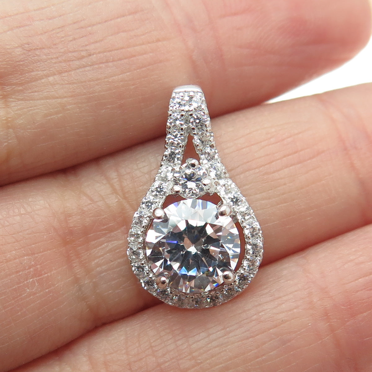 925 Sterling Silver Round-Cut C Z Minimalist Pendant