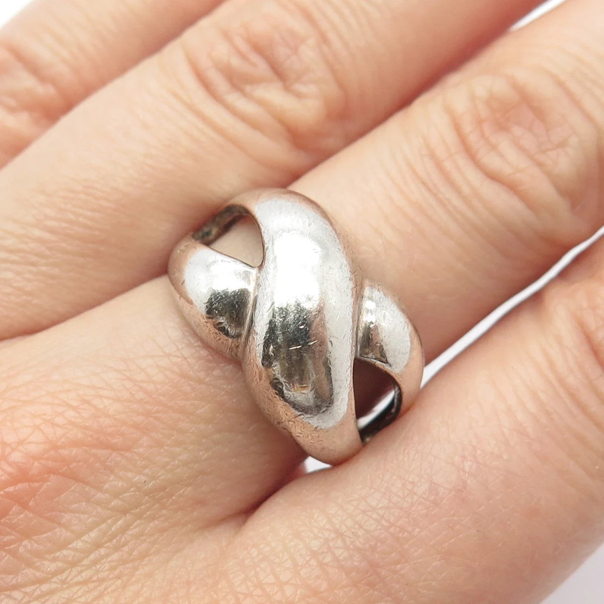 925 Sterling Silver Vintage Crossover Ring Size 8.25