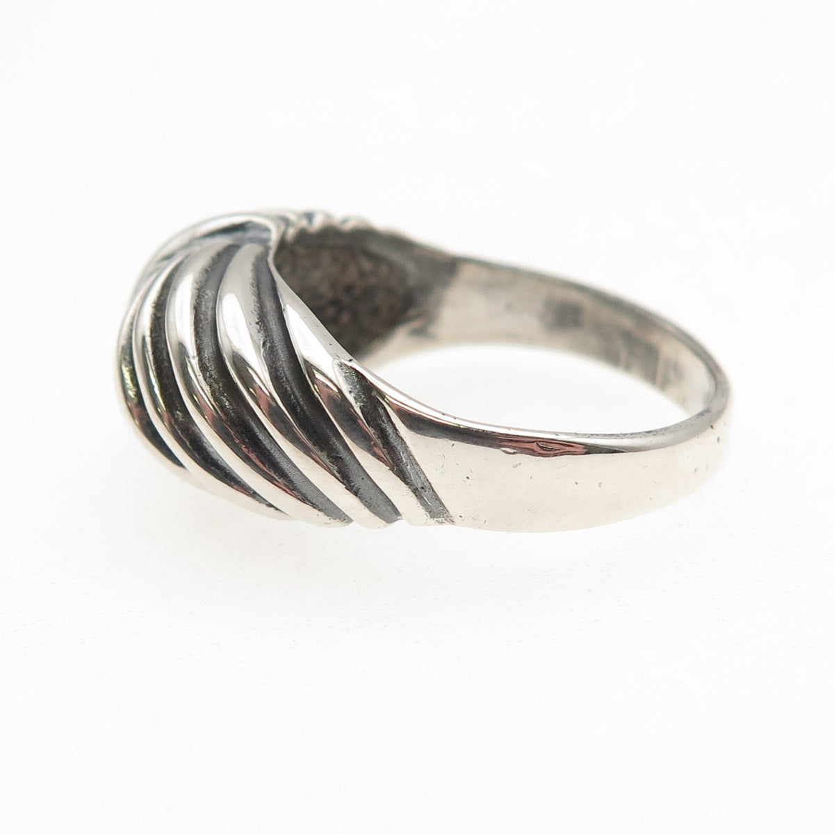 925 Sterling Silver Vintage Modernist Ribbed Dome Oxidized Ring Size 8.75