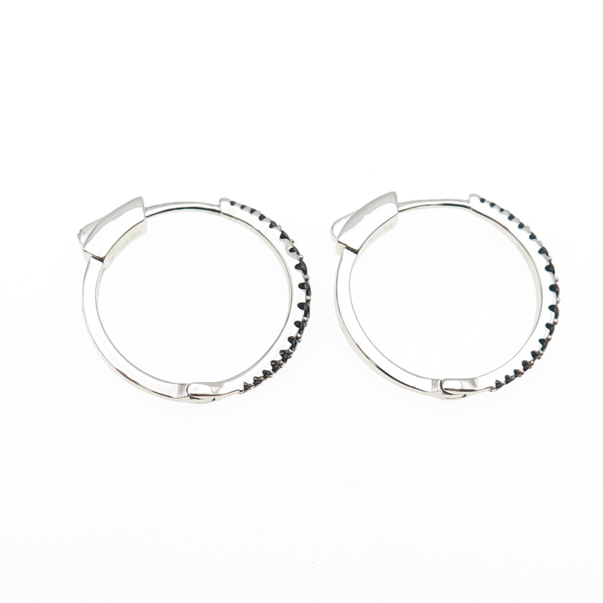925 Sterling Silver Round-Cut Graduated Black C Z Hoop Earrings