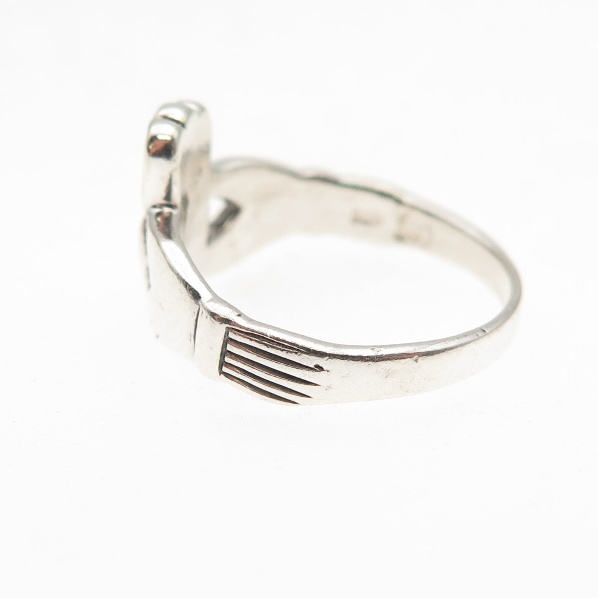 925 Sterling Silver Vintage Irish Claddagh Oxidized Ring Size 5.25