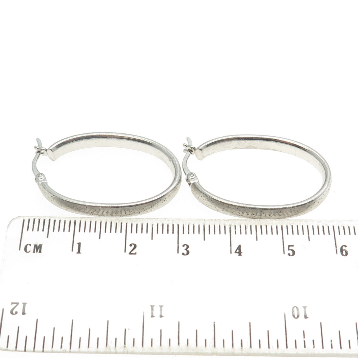 925 Sterling Silver Hinged Oval Hoop Earrings