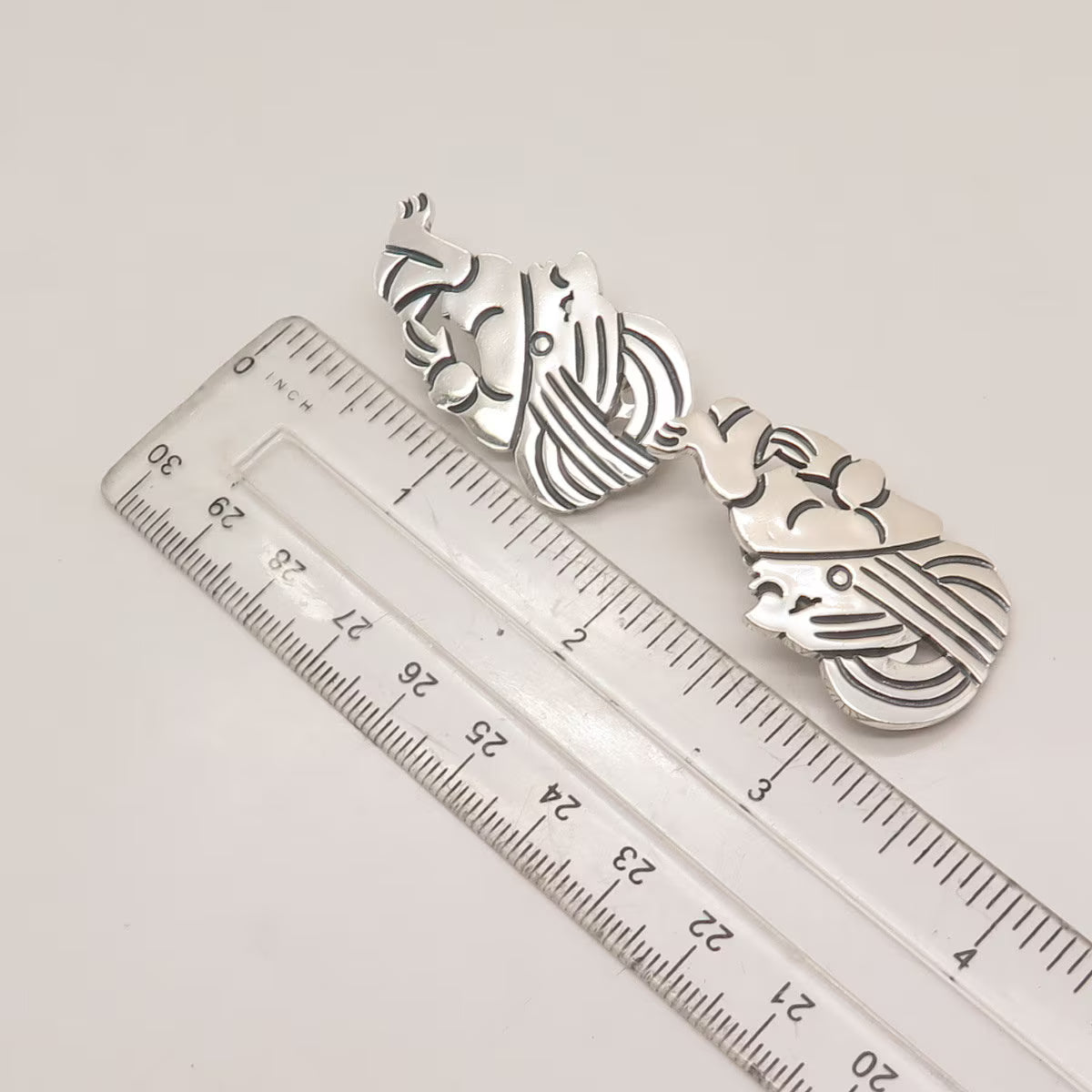 925 Sterling Silver Vintage Mexico Tribal Clip On Earrings