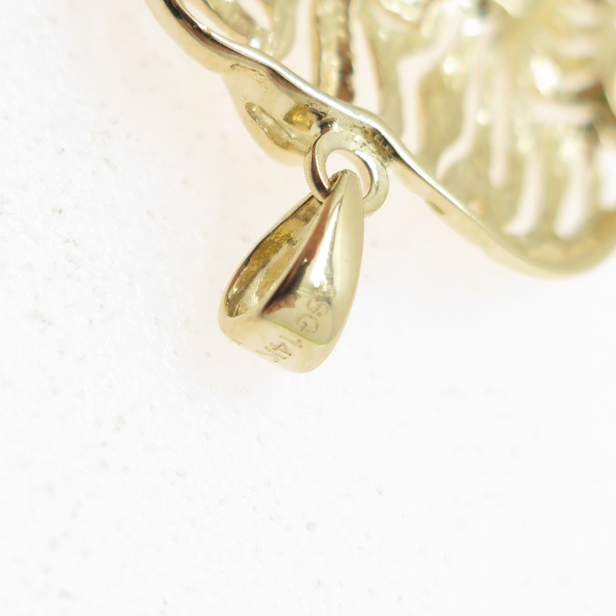 14K Yellow Gold Elephant Minimalist Charm Pendant