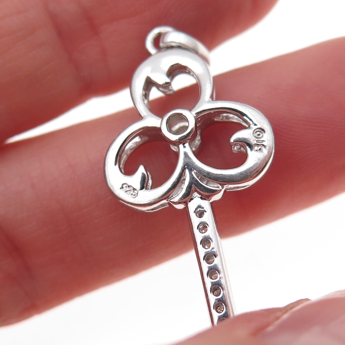 925 Sterling Silver Real Round-Cut Diamond Club Key Charm Pendant