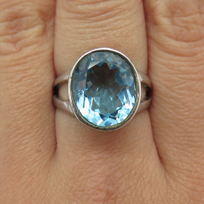 925 Sterling Silver Vintage Real Oval-Cut Blue Topaz Modernist Ring Size 8