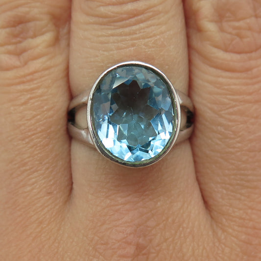 925 Sterling Silver Vintage Real Oval-Cut Blue Topaz Modernist Ring Size 8