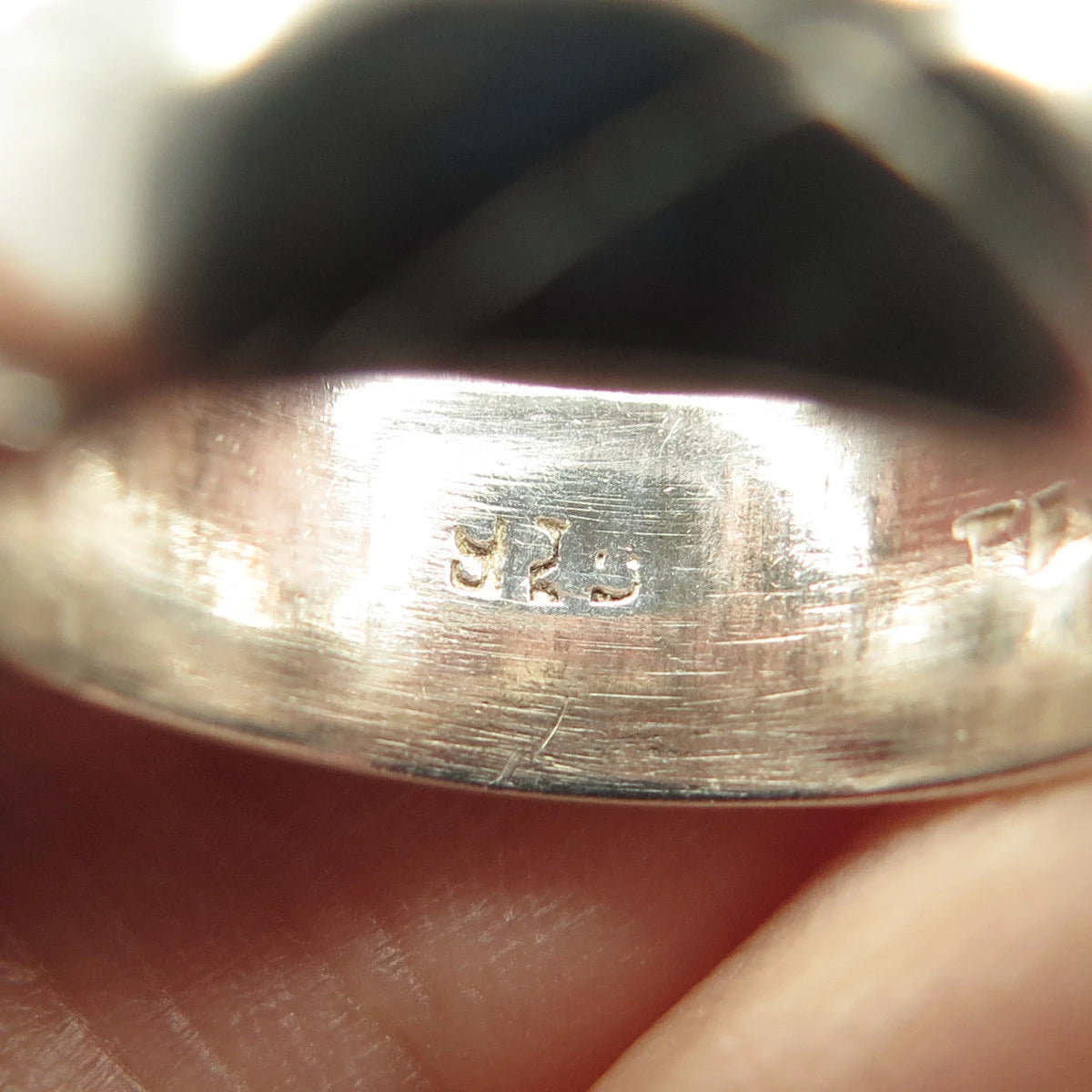 925 Sterling Silver Vintage Mexico "X" Lined Band Ring Size 5.75