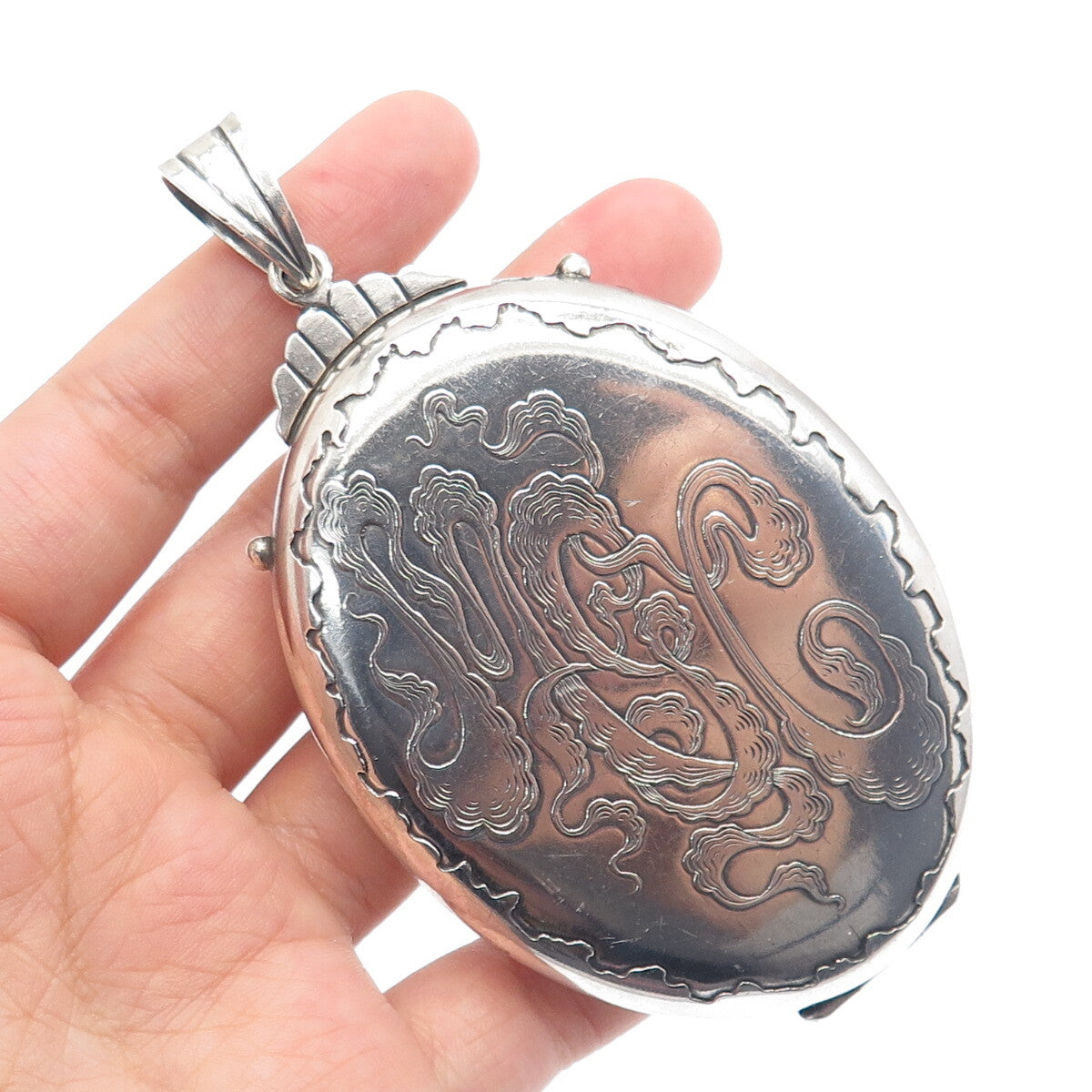 GORHAM 925 Sterling Silver Antique Art Deco Engraved "MGC" Locket Pendant #683