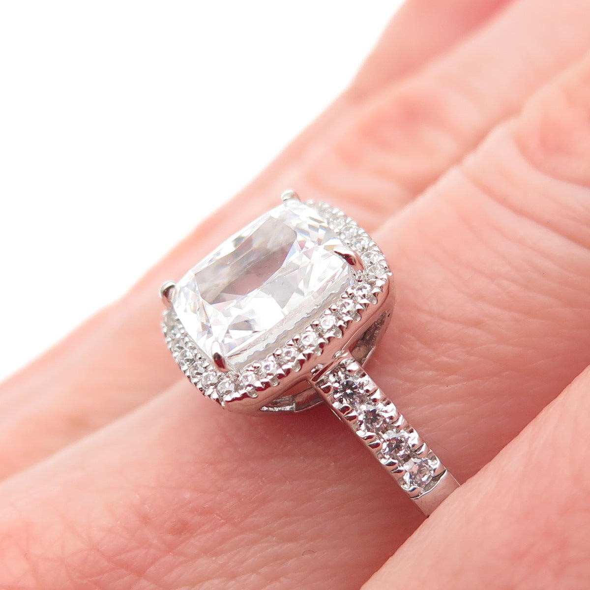 DSMK 925 Sterling Silver Radiant & Round-Cut C Z Engagement Ring Size 7