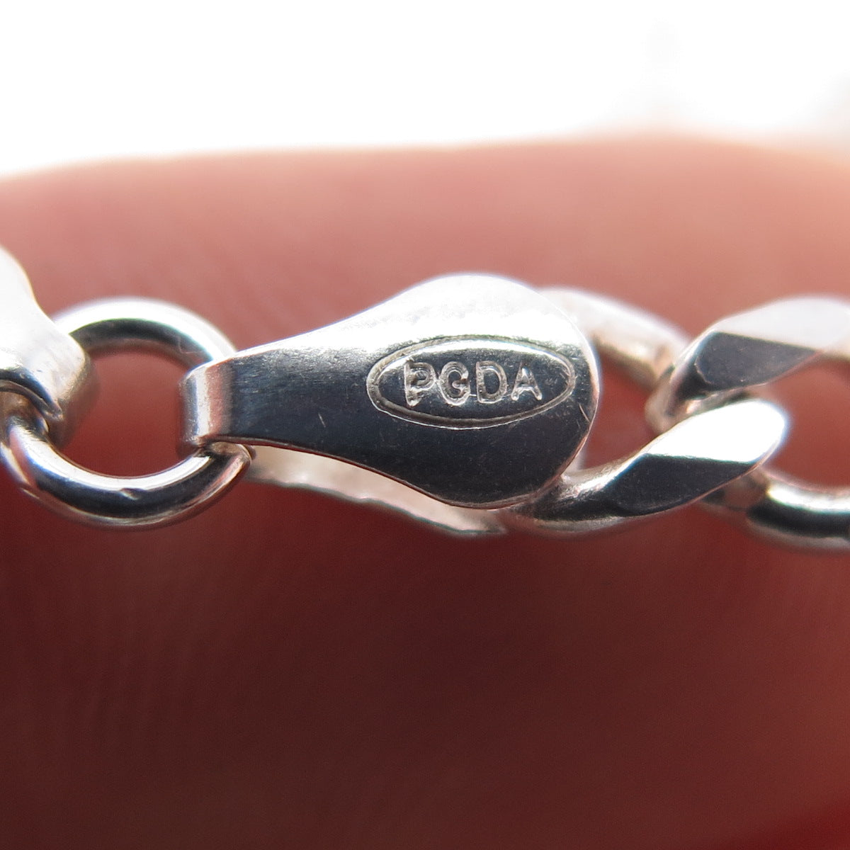 PAGODA 925 Sterling Silver Vintage Italy Figaro Chain Necklace 22"