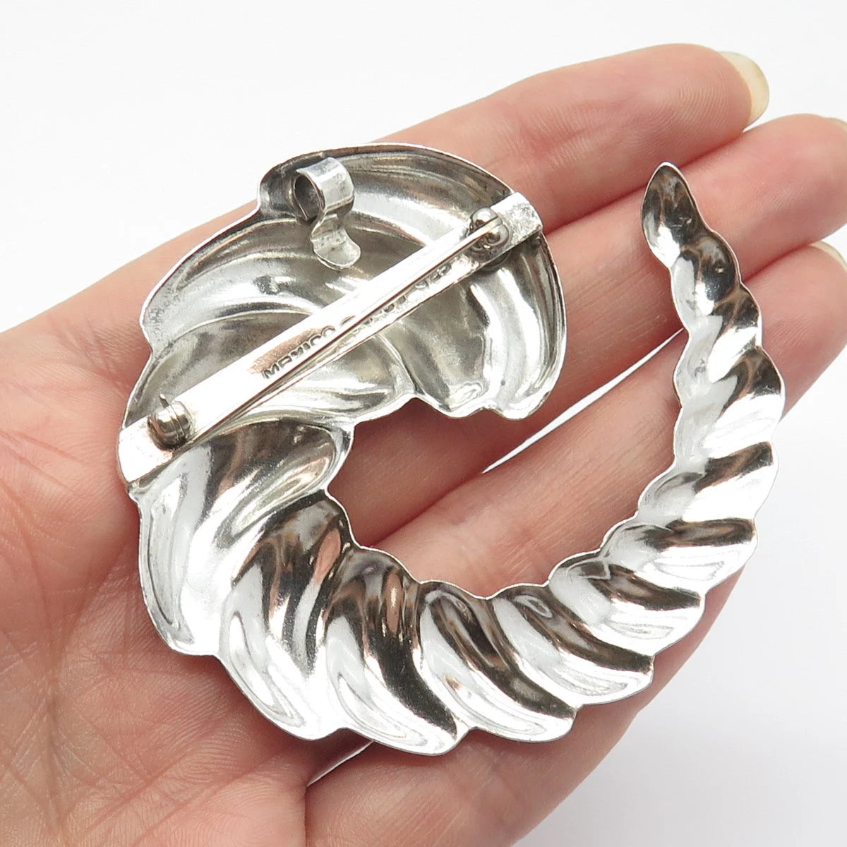 925 Sterling Silver Vintage Mexico Ribbed Pin Brooch / Pendant
