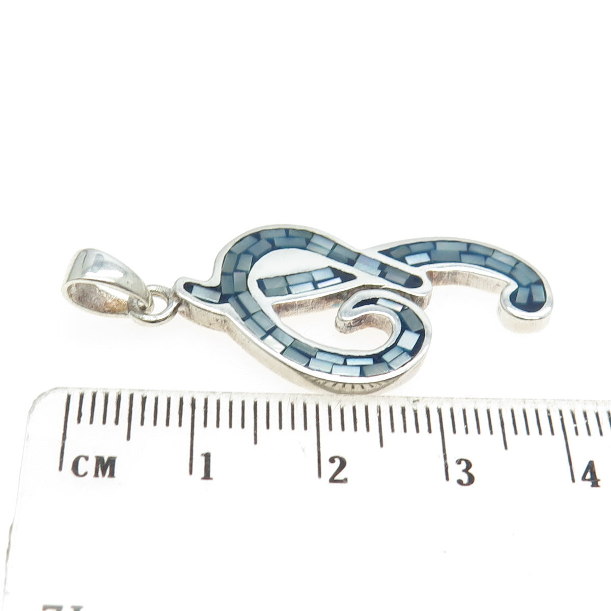 925 Sterling Silver Vintage Real MOP Inlay Letter "P" Initial Pendant