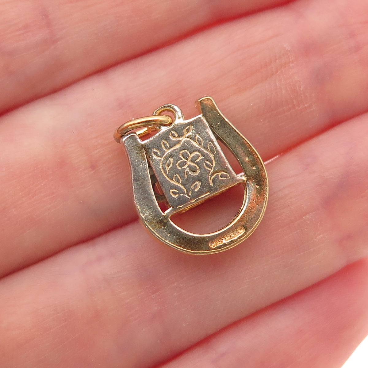 925 Sterling Gold Plated Antique Art Deco Slot Machine & Horseshoe Mini Pendant