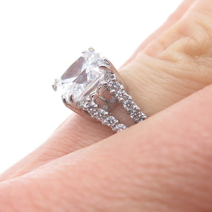 ANNIKA WITT 925 Sterling Silver Cushion & Round-Cut C Z Engagement Ring Size 6