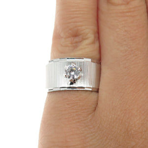 UNCAS 925 Sterling Silver Vintage Round-Cut C Z Ring Size 6