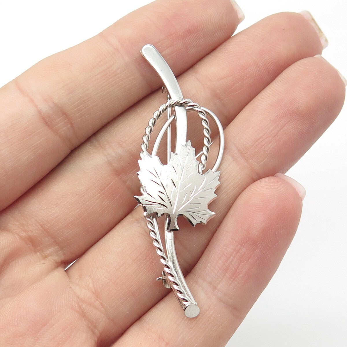 925 Sterling Silver Vintage Maple Leaf Pin Brooch