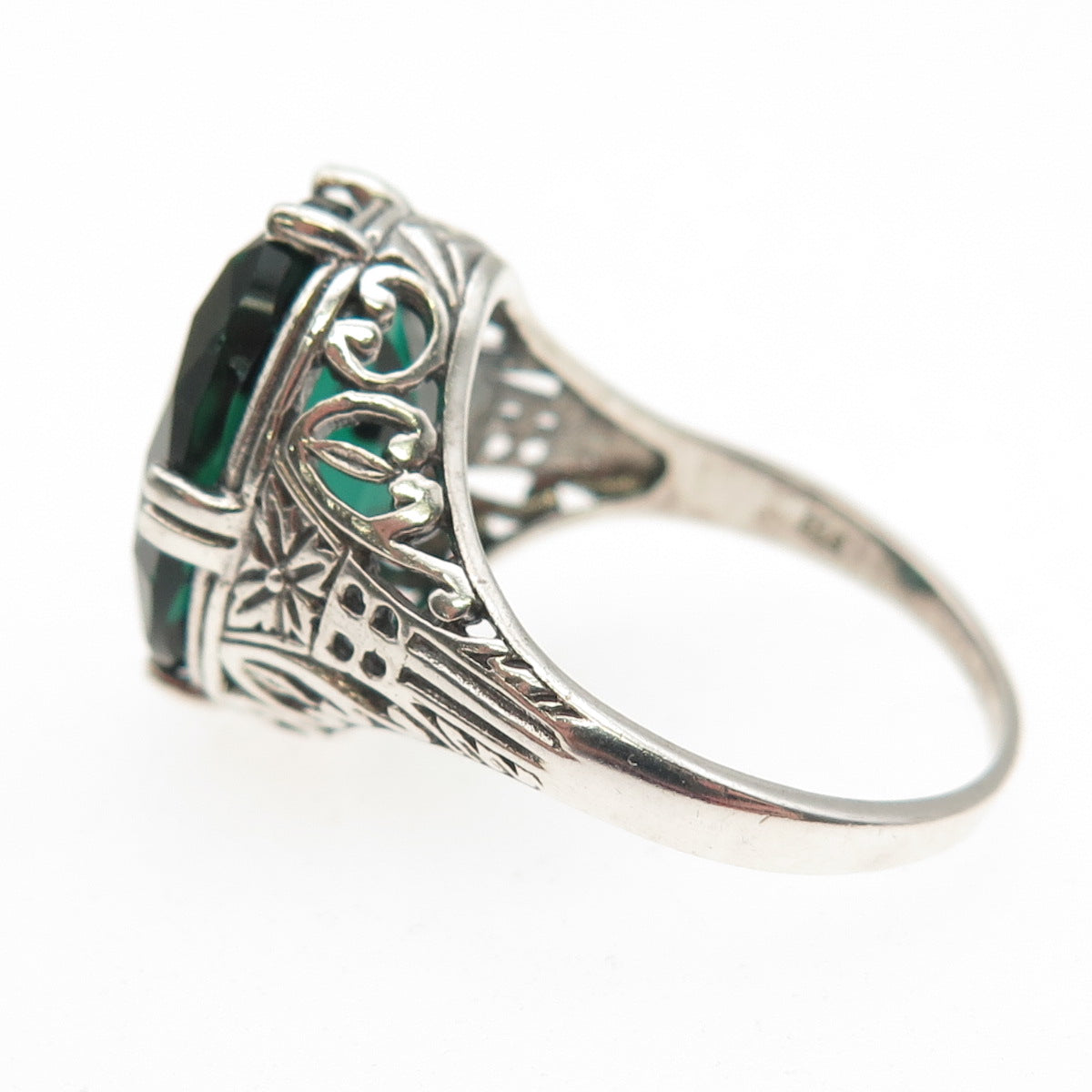 925 Sterling Silver Vintage Oval-Cut Green C Z Oxidized Ring Size 8.75