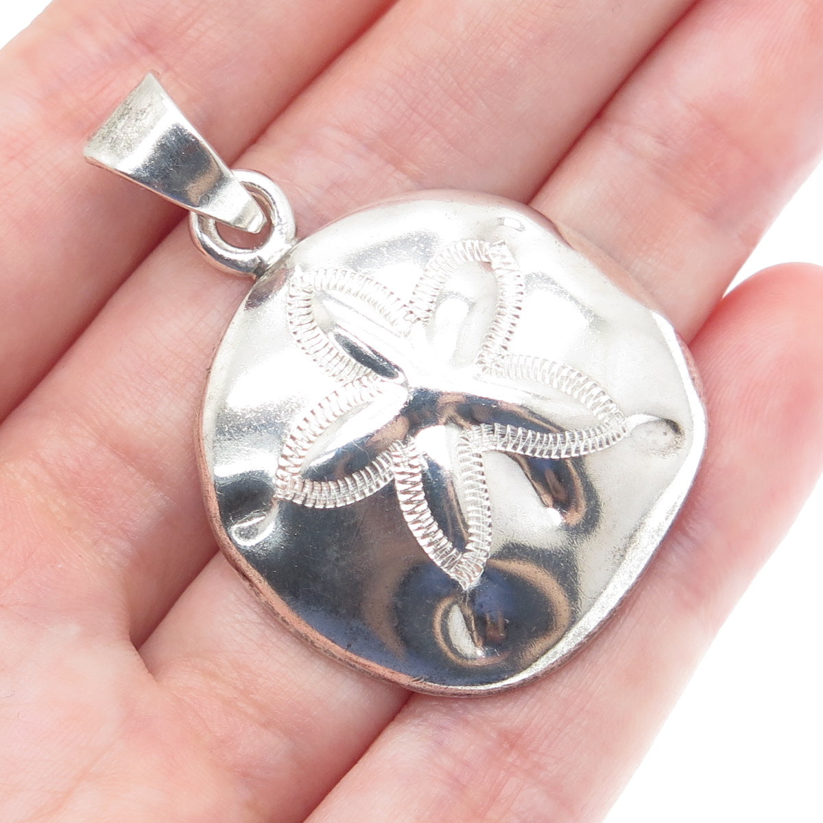 925 Sterling Silver Vintage Sand Dollar Oxidized Charm Pendant