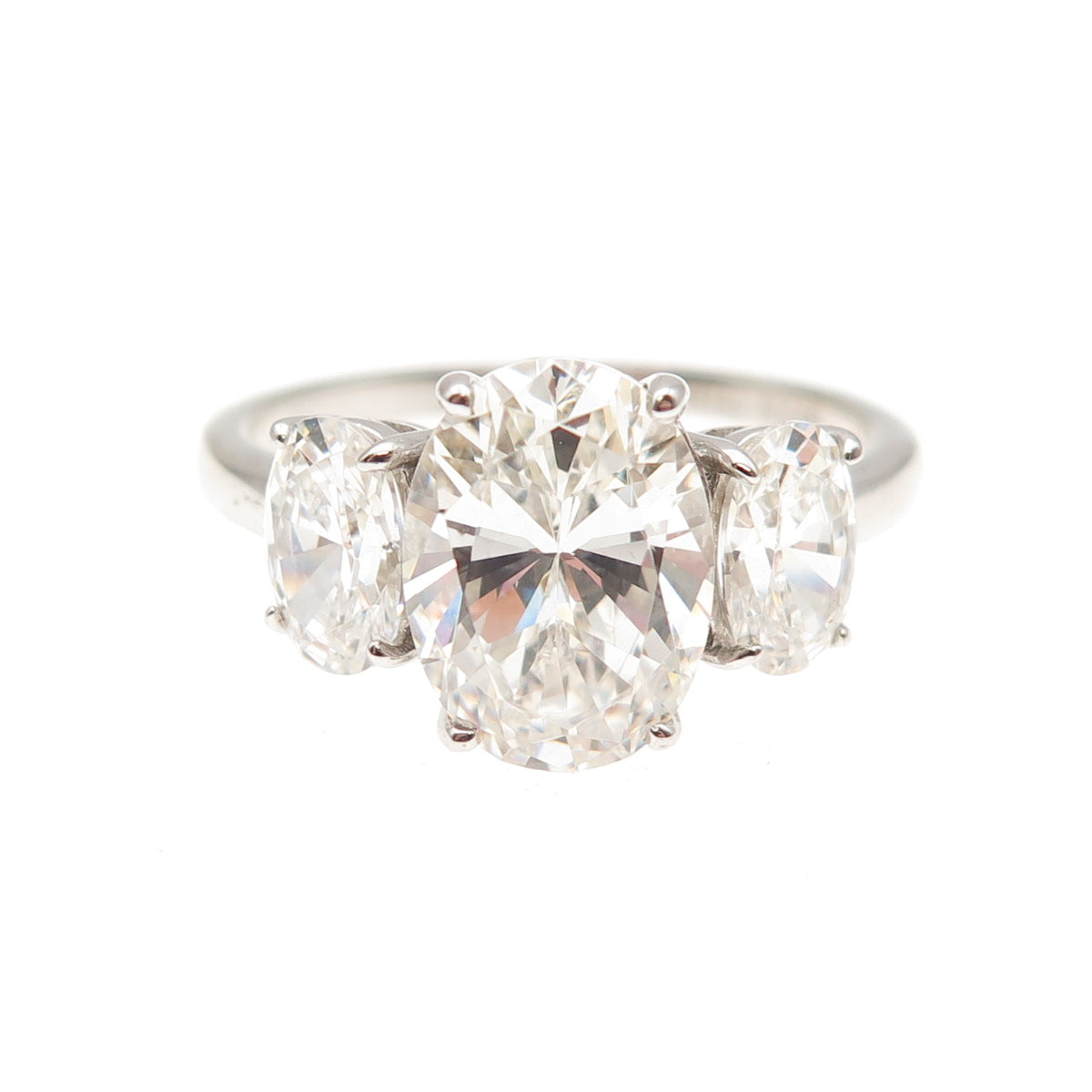DSMK 925 Sterling Silver Oval-Cut C Z Engagement Ring Size 9.25