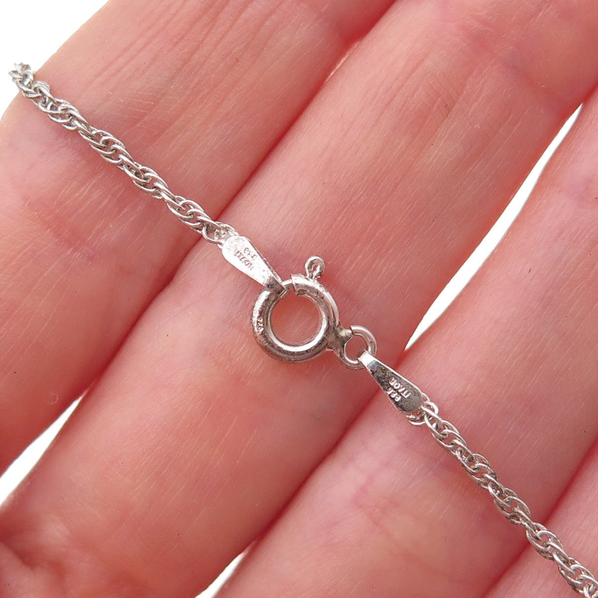 925 Sterling Silver Vintage Round-Cut C Z Singapore Chain Necklace 16"