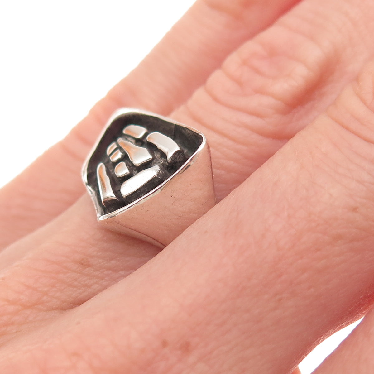 Gerald Stinn 925 Sterling Silver Vintage Modernist Oxidized Ring Size 5