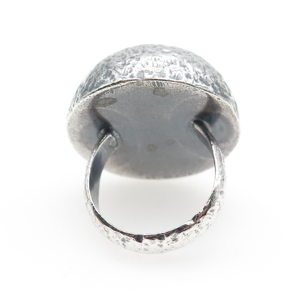 925 Sterling Vintage Modernist Hammered Hollow Dome Oxidized Ring Size 5.25
