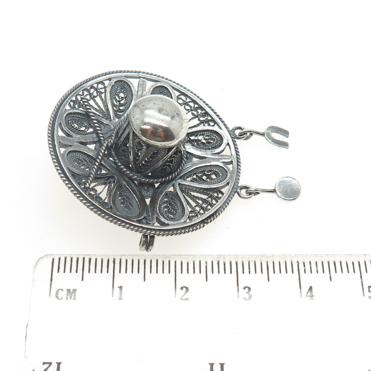 935 Silver Vintage Floral Filigree Pin Brooch