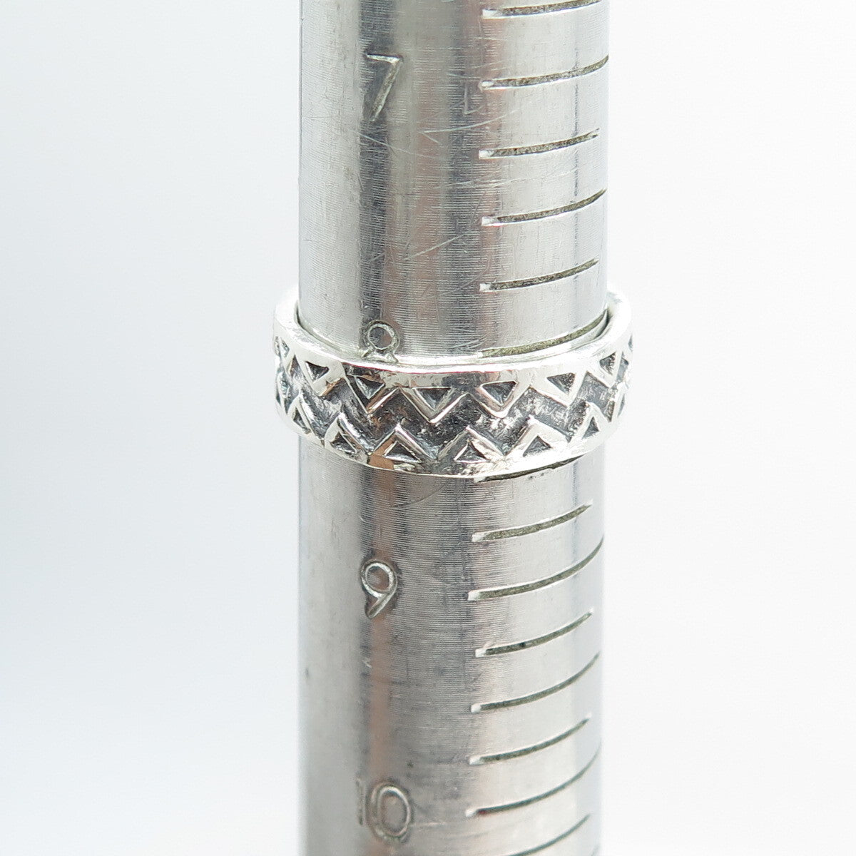925 Sterling Silver Vintage Zig Zag Band Ring Size 8.5