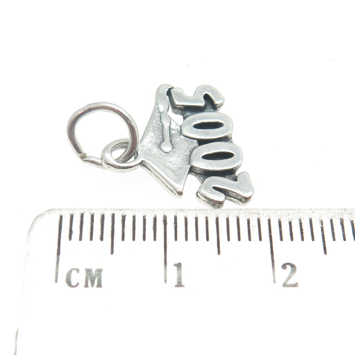 SUNDANCER 925 Sterling Silver 2005 Graduation Minimalist Charm Pendant