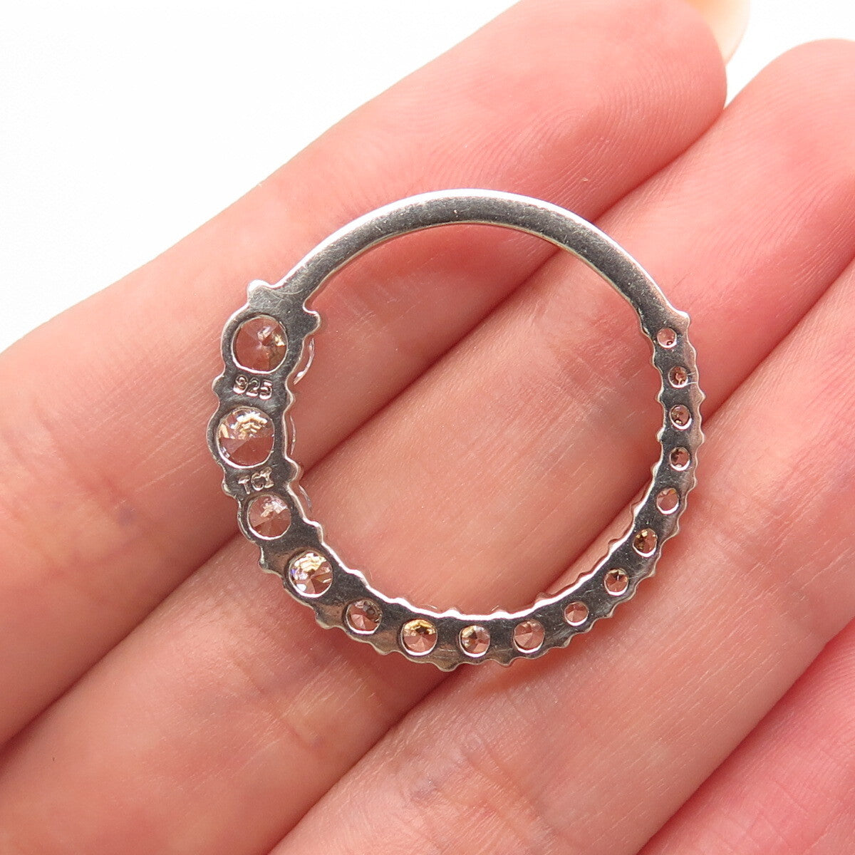 925 Sterling Silver C Z Graduated Circle of Life Pendant