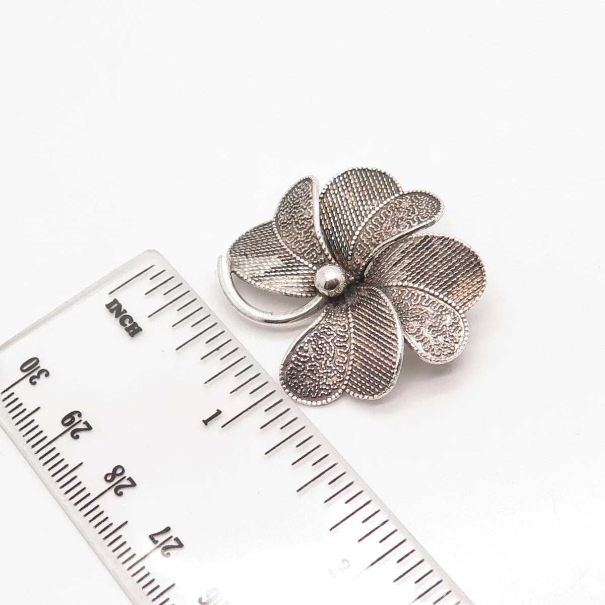 925 Sterling Silver Vintage BEAU Textured Leaf Floral Pin Brooch