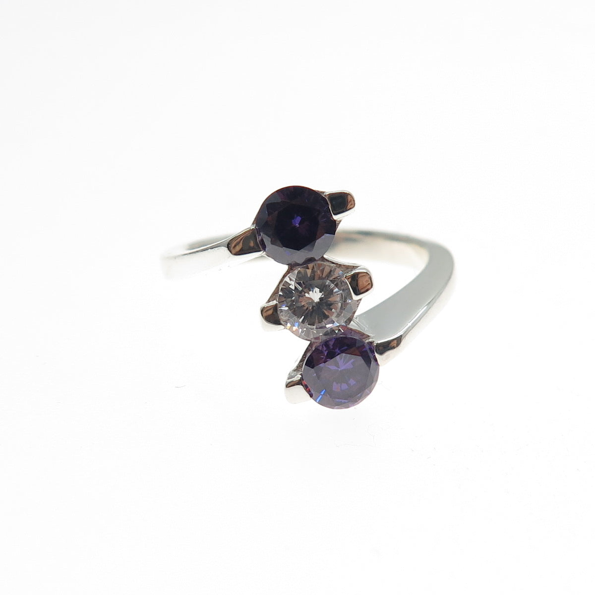 925 Sterling Silver Vintage Round-Cut Purple & White C Z Bypass Ring Size 7.25