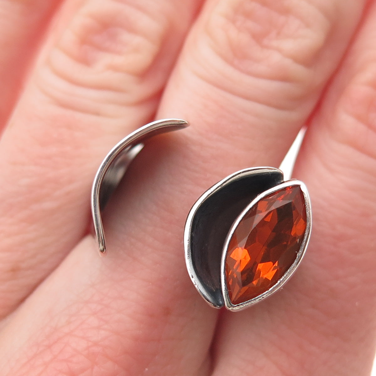 925 Sterling Silver Vintage Real Fire Opal Modernist Adjustable Ring Size 7.5