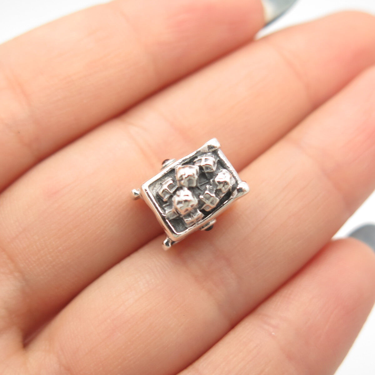 925 Sterling Silver Pandora Red Garnet-Tone Glass Christmas Sleigh Bead Charm
