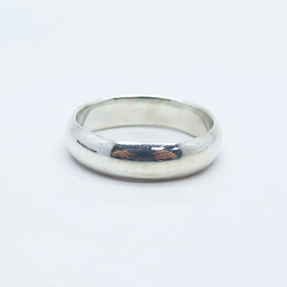 925 Sterling Silver Vintage Classic Band Ring Size 13.75