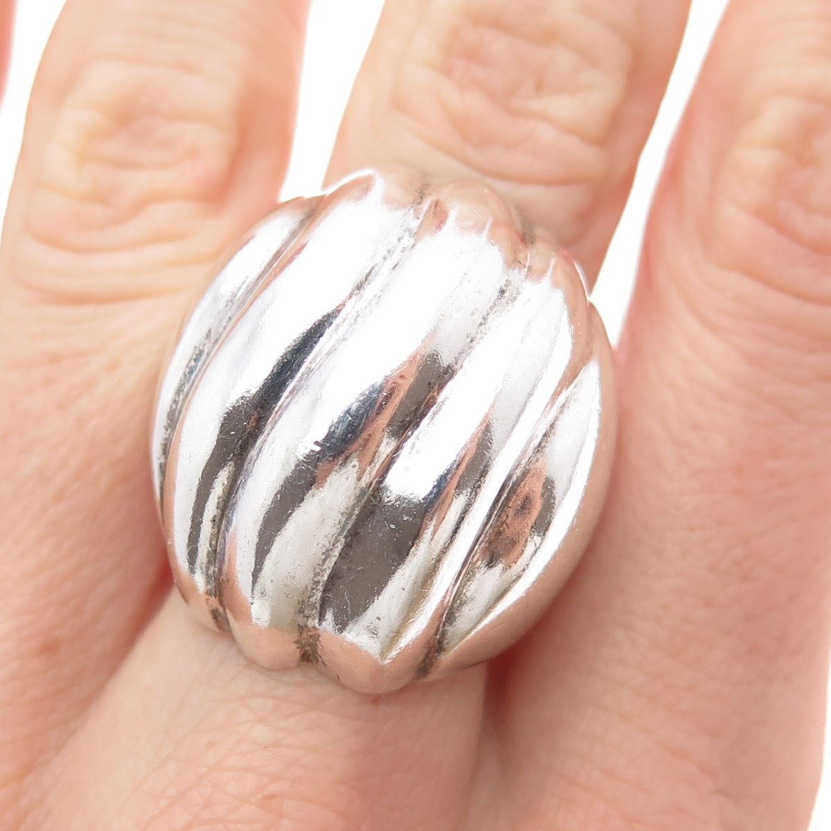 925 Sterling Silver Vintage Mexico Modernist Ribbed Dome Ring Size 7.5