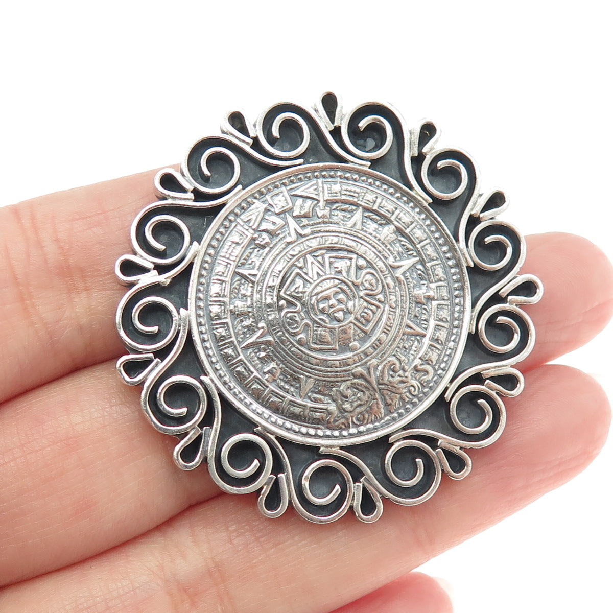 925 Sterling Silver Vintage Mexico Mayan Calendar Ornate Pin Brooch Pendant