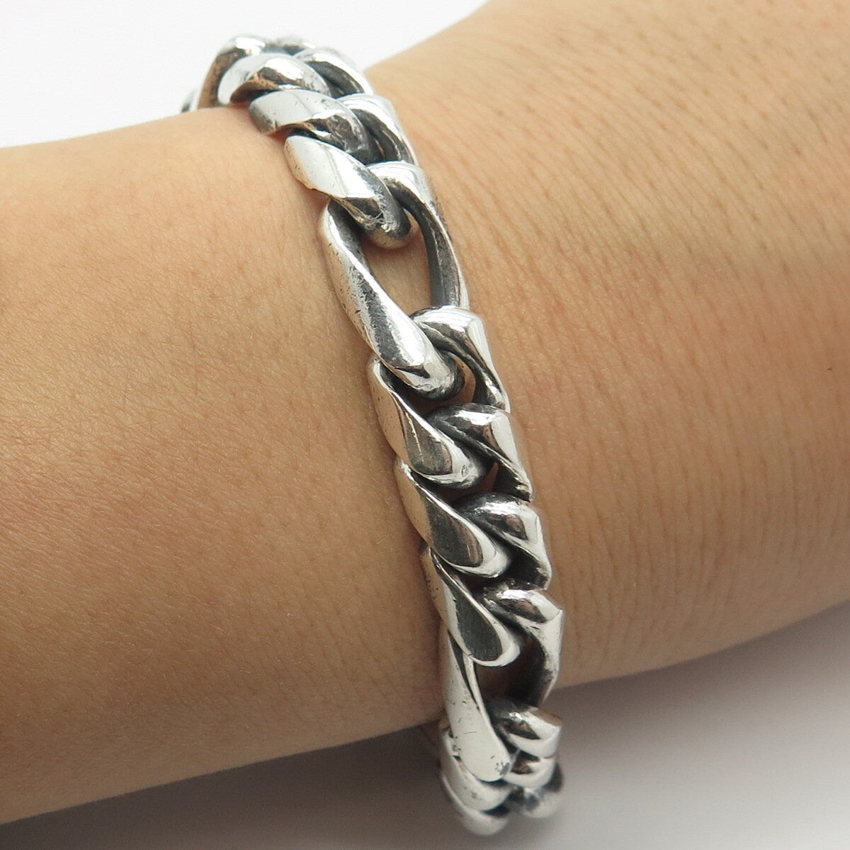 925 Sterling Silver Vintage Heavy Figaro Link Bracelet 8"