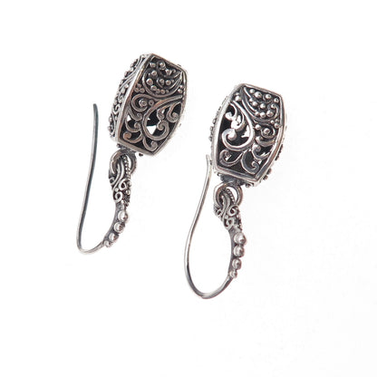Sarda 925 Sterling Silver Vintage Floral Scroll Oxidized Dangle Earrings