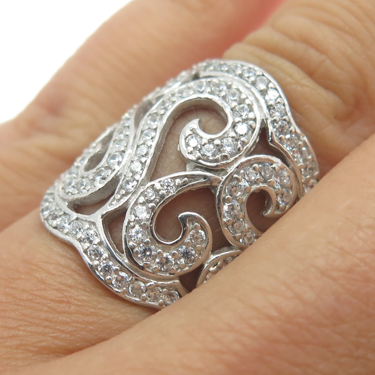 925 Sterling Silver Round-Cut C Z Ornate Sparkle Ring Size 6