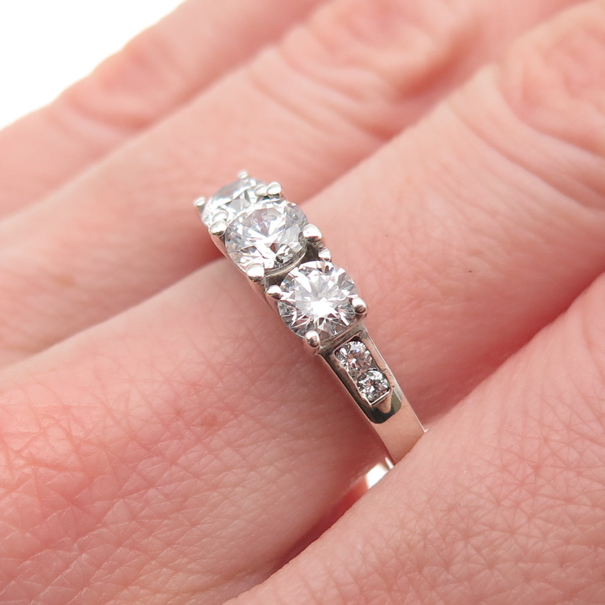 925 Sterling Silver Round-Cut C Z Engagement Ring Size 8